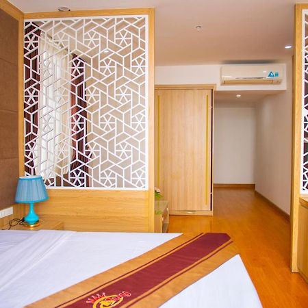 Royal Huy Hotel Tam Ðảo מראה חיצוני תמונה