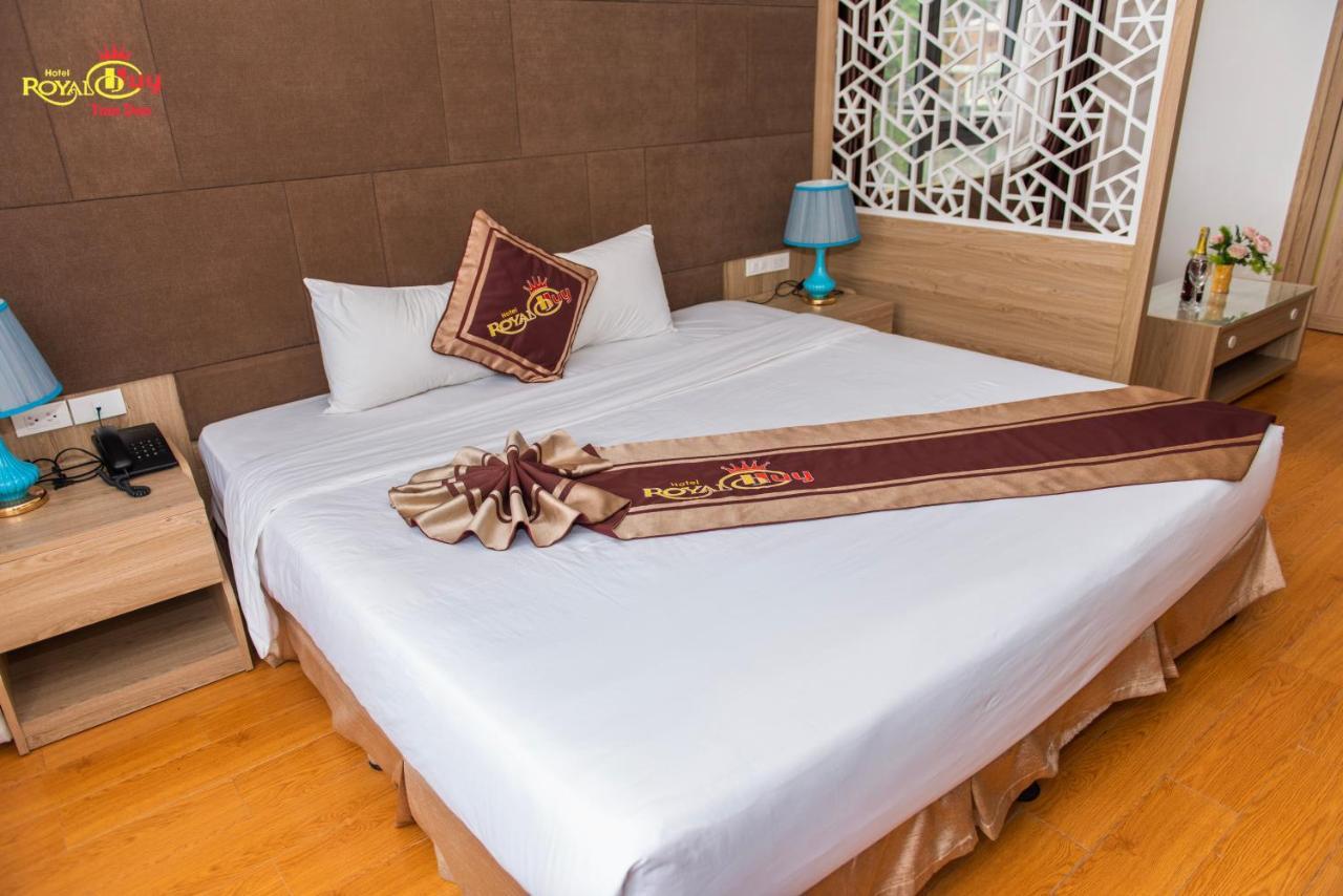 Royal Huy Hotel Tam Ðảo מראה חיצוני תמונה