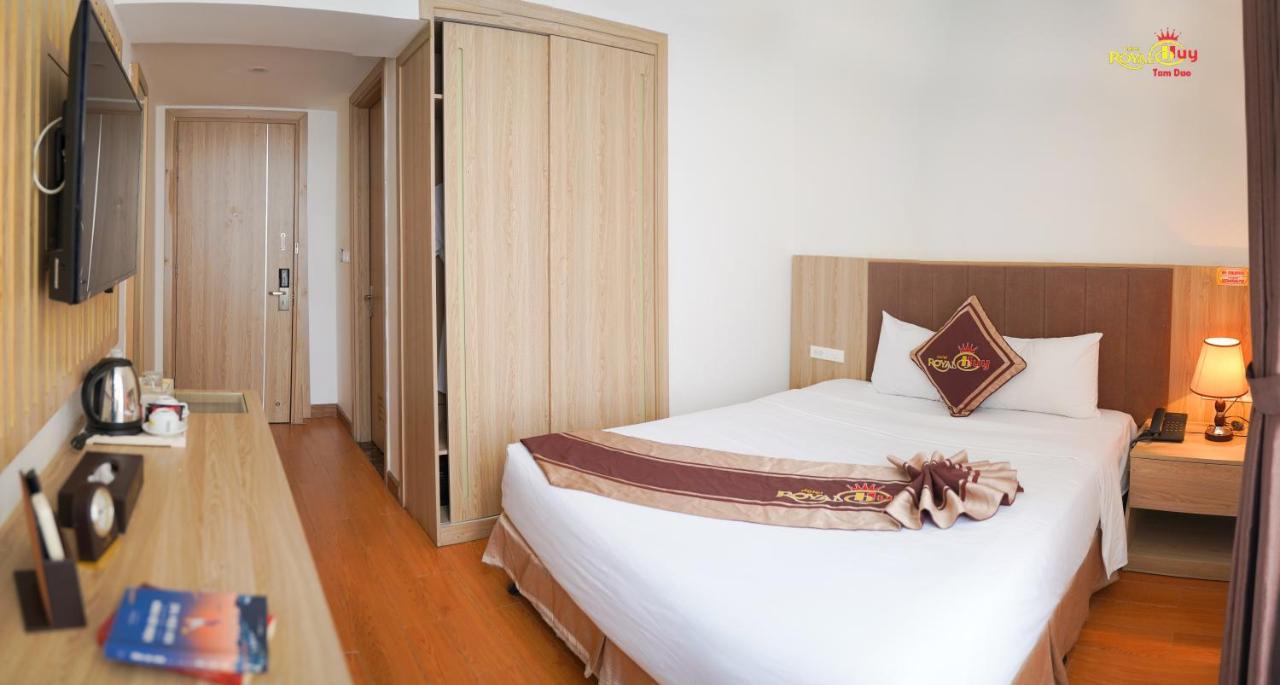 Royal Huy Hotel Tam Ðảo מראה חיצוני תמונה