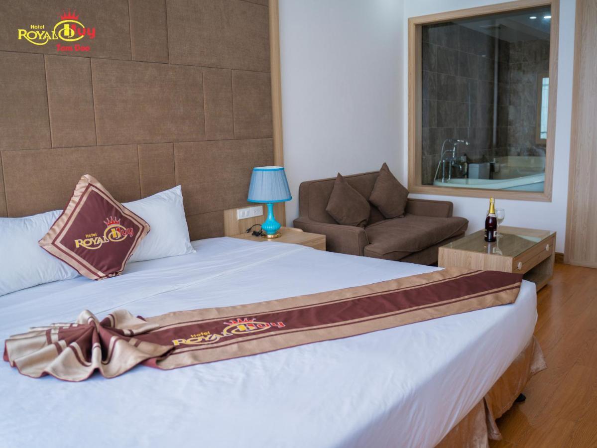 Royal Huy Hotel Tam Ðảo מראה חיצוני תמונה